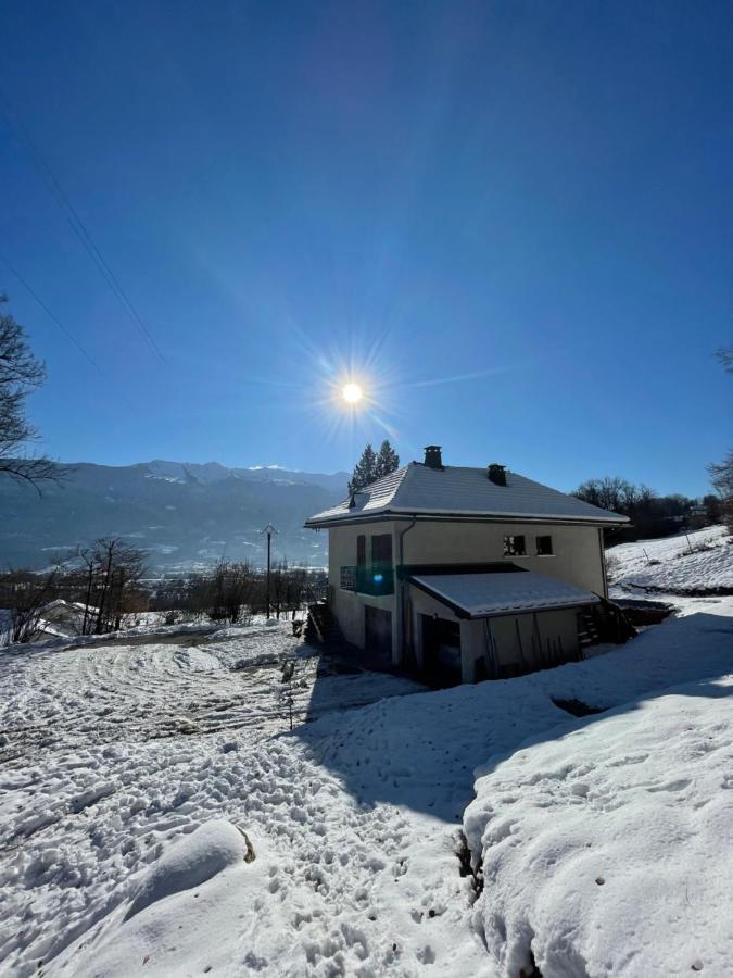 Petit Logement Cosy Dans Maison Au Calme Verrens-Arvey Exterior foto